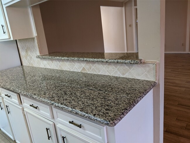 Building Photo - 2519 Buffalo Trail