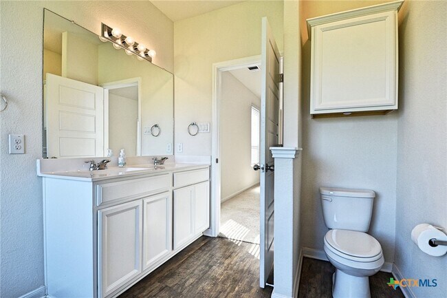 Building Photo - 588 Agave Flats Dr