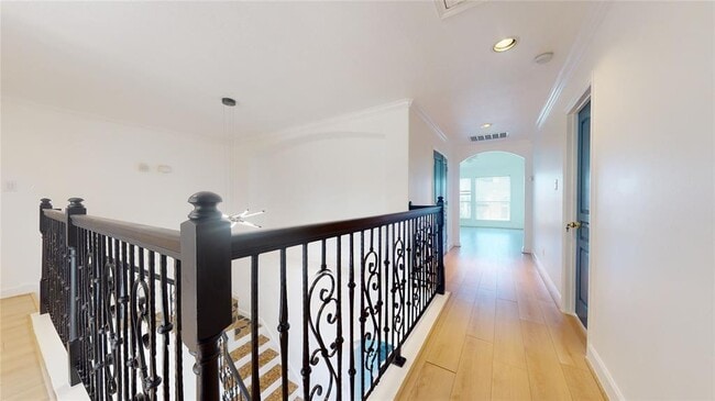 Building Photo - 14243 Hawkesbury Ct