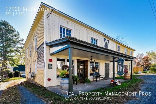 Building Photo - 17900 Ridgewood Pl
