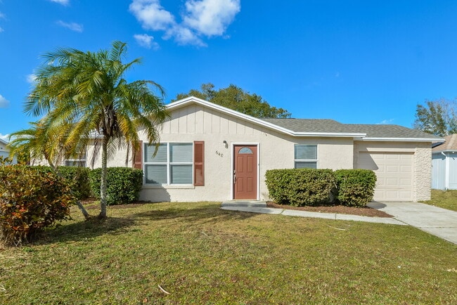 Building Photo - 648 Caribou Ct