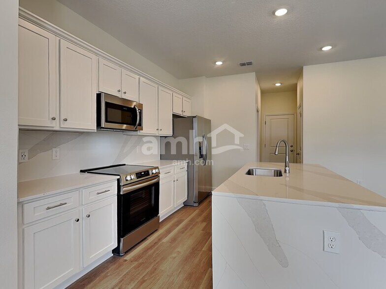 Building Photo - 4759 Tributary Ln