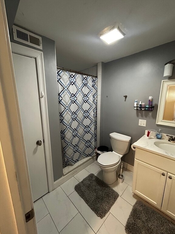 Building Photo - 89 Wachusett St