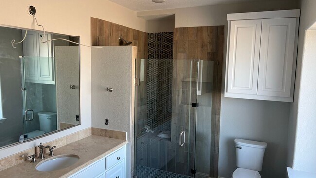 Building Photo - 512 Stoney Acres