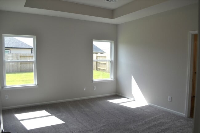 Building Photo - 13223 Hayden Peak Dr