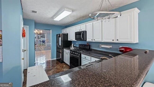 Building Photo - 3930 Bogan Mill Rd NE