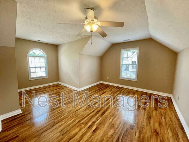 Building Photo - 4113 Redspire Ln