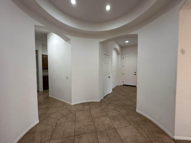 Building Photo - 13 Vista Mirage Way