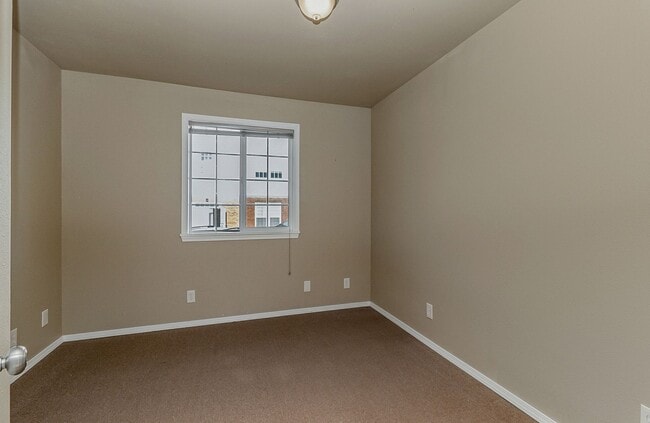 Building Photo - Historic Charm in the Heart of Snohomish