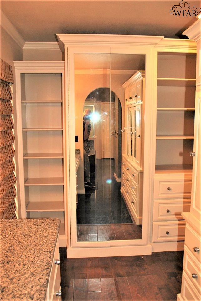 Building Photo - 3 Sand Piper