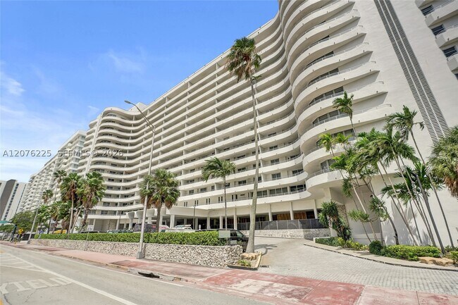 Building Photo - 5555 Collins Ave