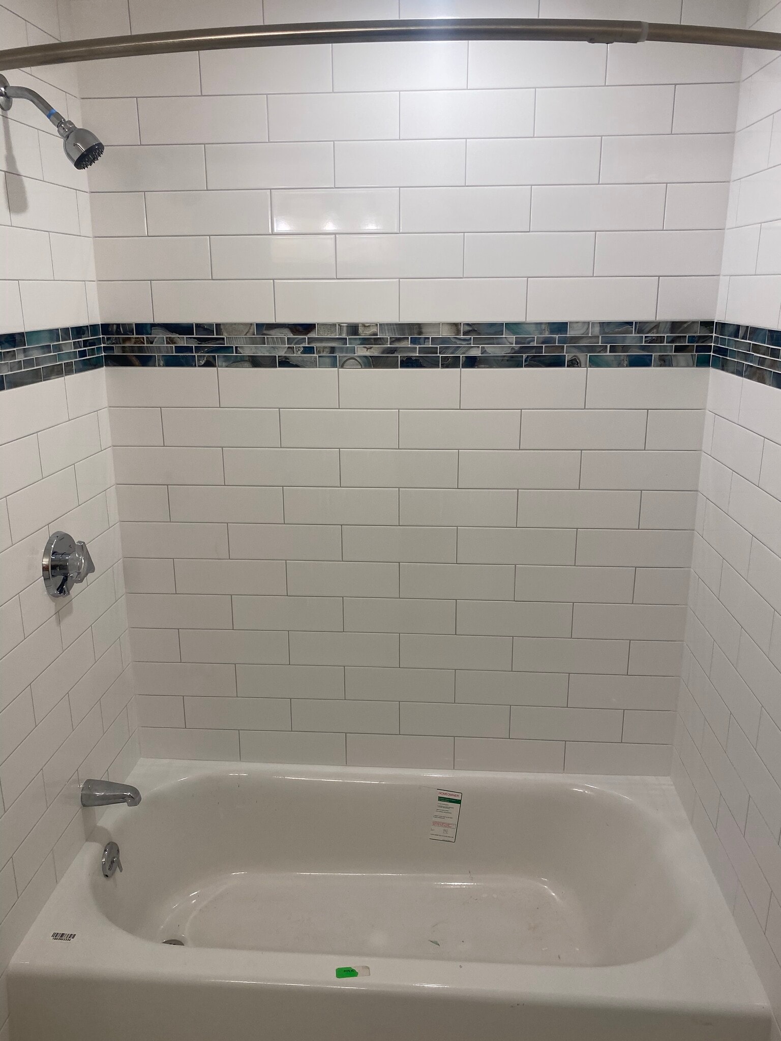 Building Photo - 520 Main St