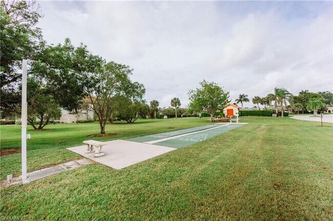 Building Photo - New Remodel! Gorgeous 2 Bedroom Condo! Amazing Location!