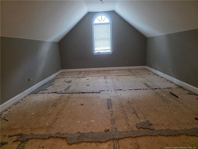 Building Photo - 507 Moss Pink Dr