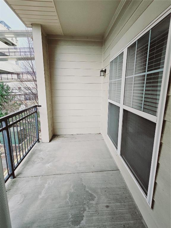 Building Photo - 1270 Strassner Dr