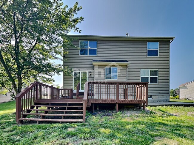 Building Photo - 402 Rolling Acre Dr