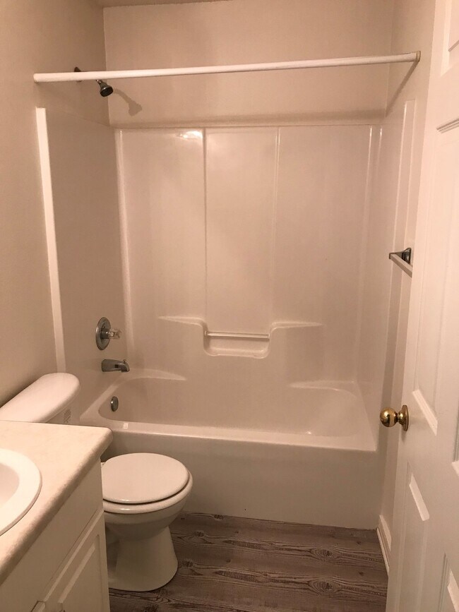 Building Photo - 713 Marsh Harbor Dr