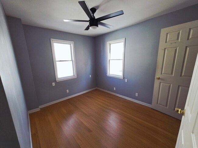 Building Photo - 37 Harvard St