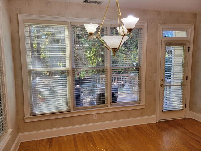 Building Photo - 4800 Natchez Trace Ct