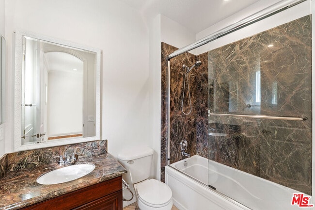 Building Photo - 1952 Hazel Nut Ct