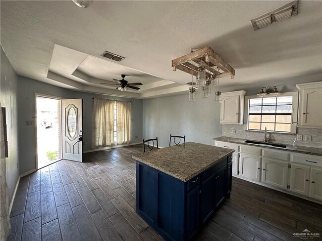 Building Photo - 5206 Forego Ave