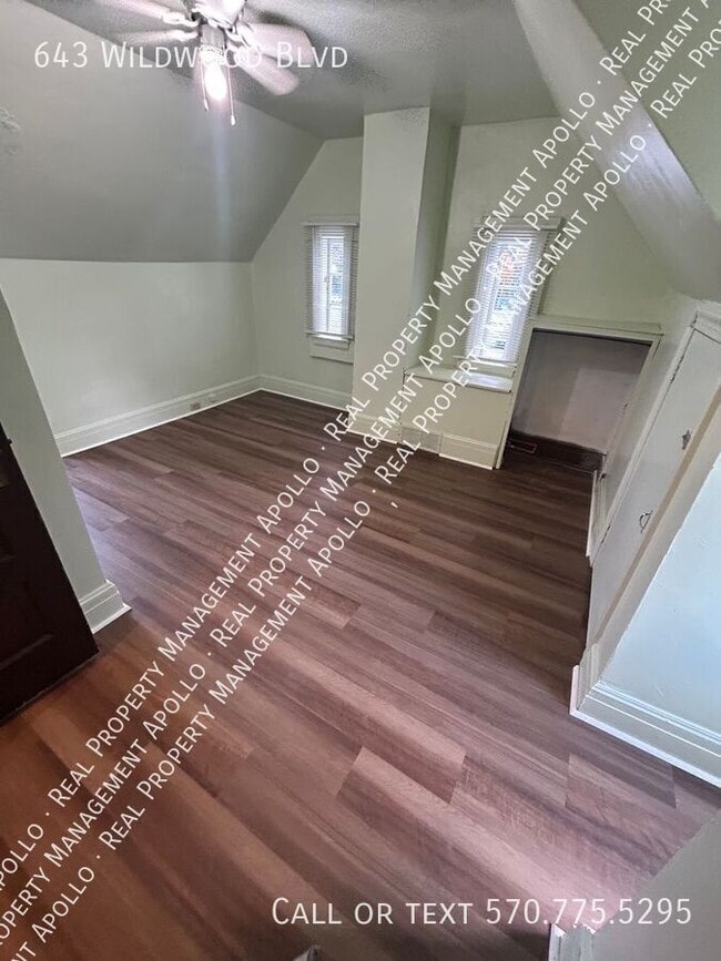 Building Photo - 643 Wildwood Blvd