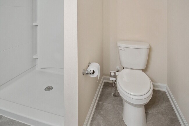 Building Photo - 73 Java Ln