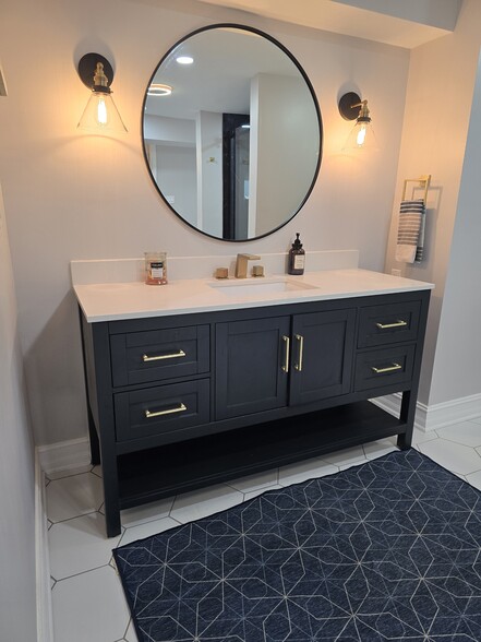 Bathroom Vanity - 2875 Whitby Dr