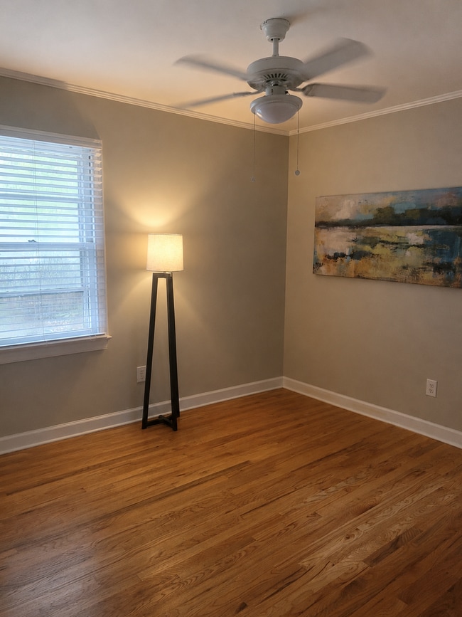 Building Photo - 1275 Belmont Ct