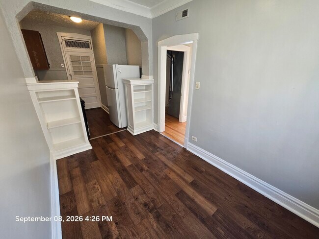 Building Photo - 4747 N Monticello Ave