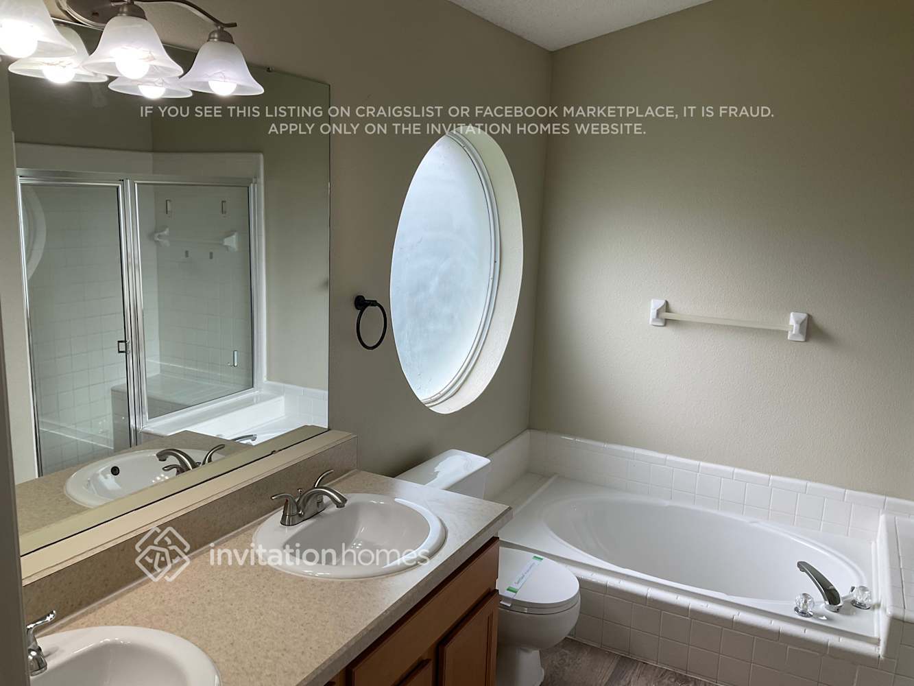 Building Photo - 1009 Aviles Ct