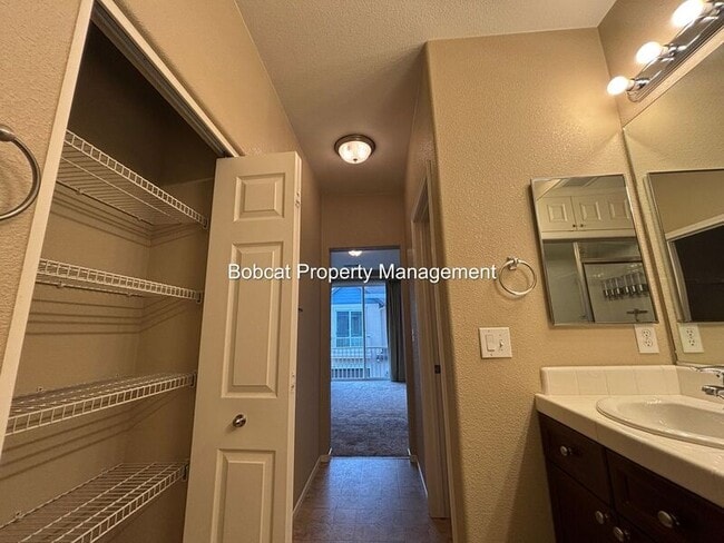 Building Photo - 1291 Toscana Way