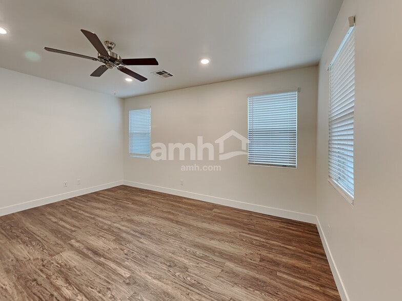 Building Photo - 21511 S 231st Way