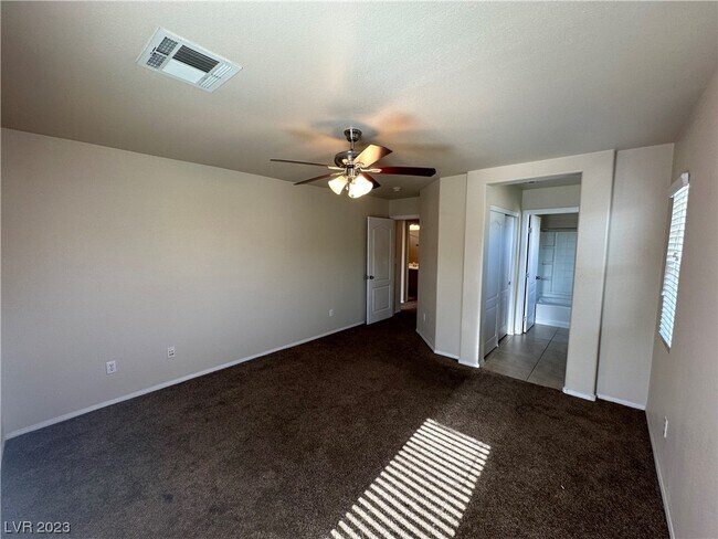 Building Photo - 10434 Amber Night St