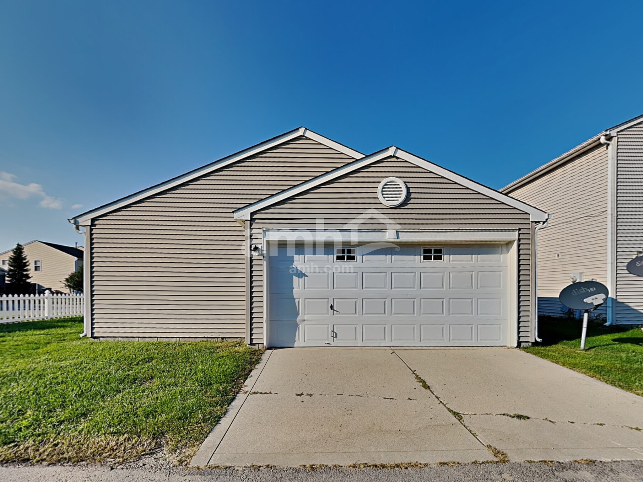 Building Photo - 12627 Justice Xing