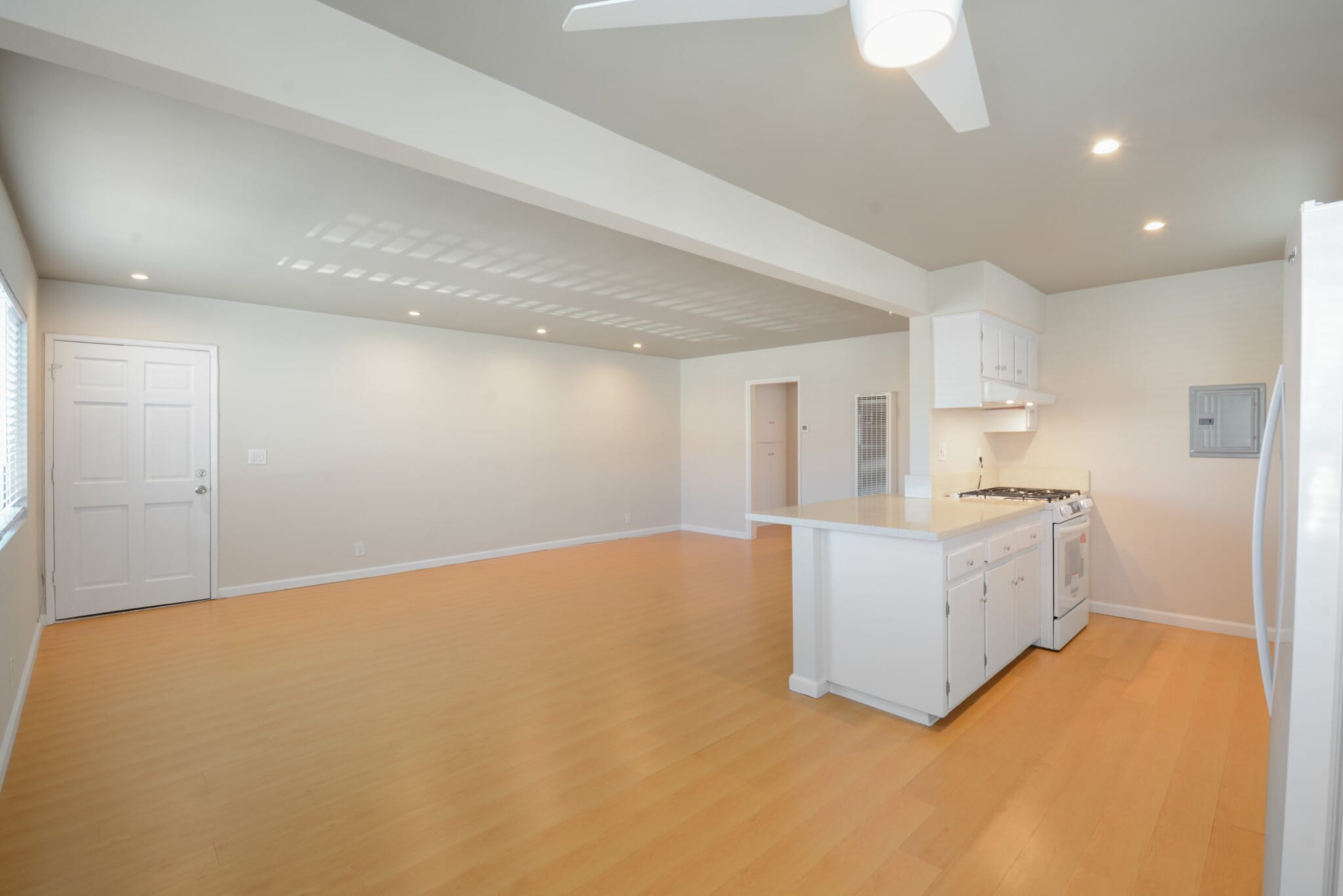 Living Room - 14075 Ash St