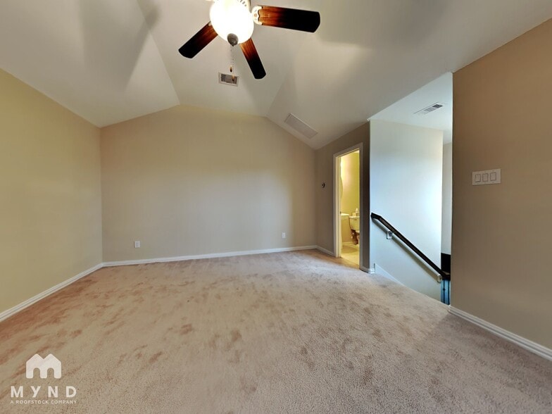 Building Photo - 2925 Fox Ledge Ct