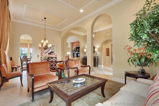 Building Photo - 9885 SW Torriente Ln