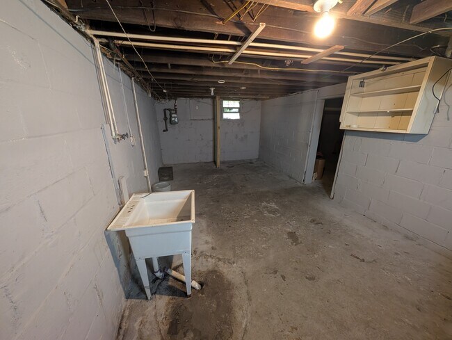 Building Photo - 1125 2nd Ave