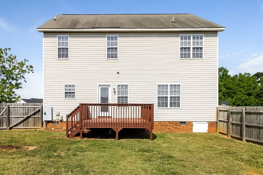 Building Photo - 36 Faircloth Ct