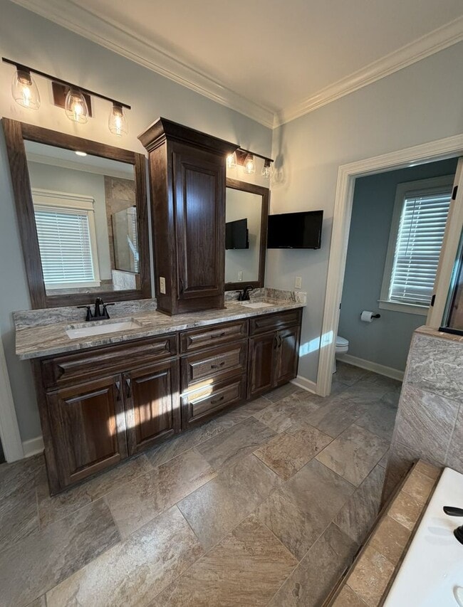 Building Photo - Maddison Subdivision