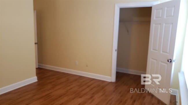 Building Photo - 450 Park Ave