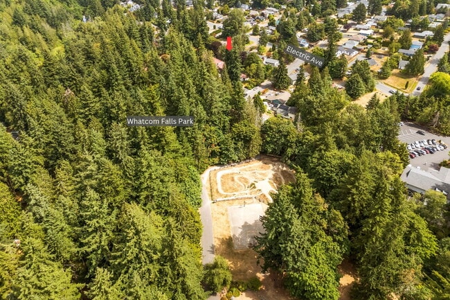 Building Photo - Modern 4-Bedroom Retreat Near Lake Whatcom...