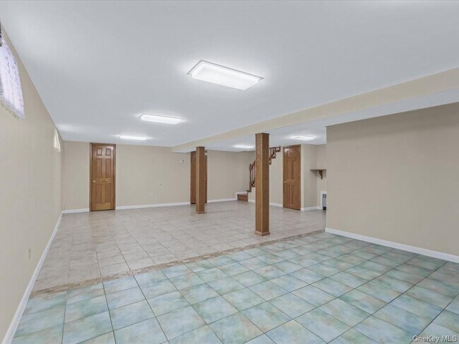 Building Photo - 58-52 208th St