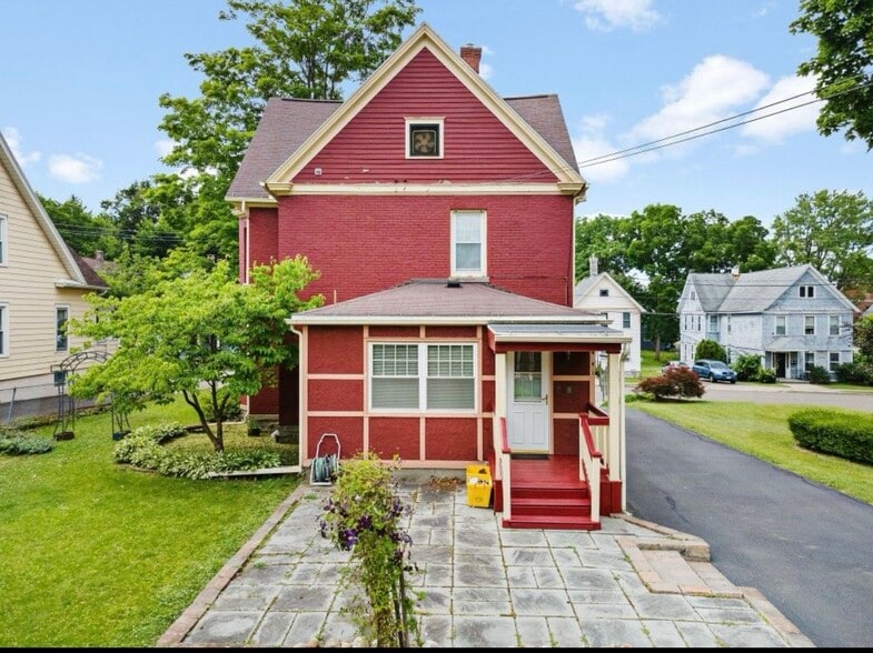 Building Photo - 109 S Washington St