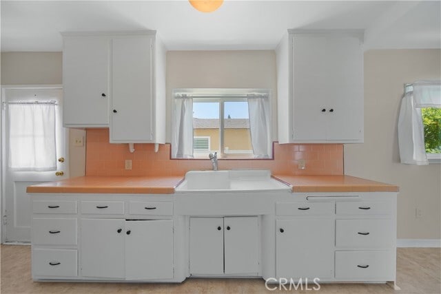 Building Photo - 544 N 7th St