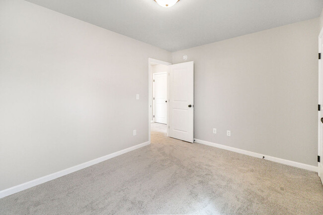 Building Photo - 6177 24th St S