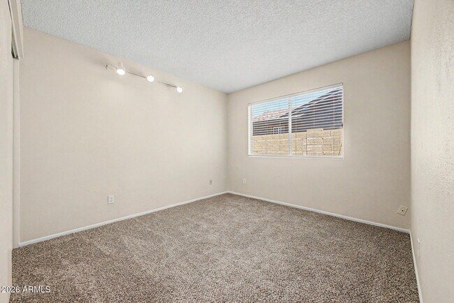 Building Photo - 4828 W Palo Verde Ave