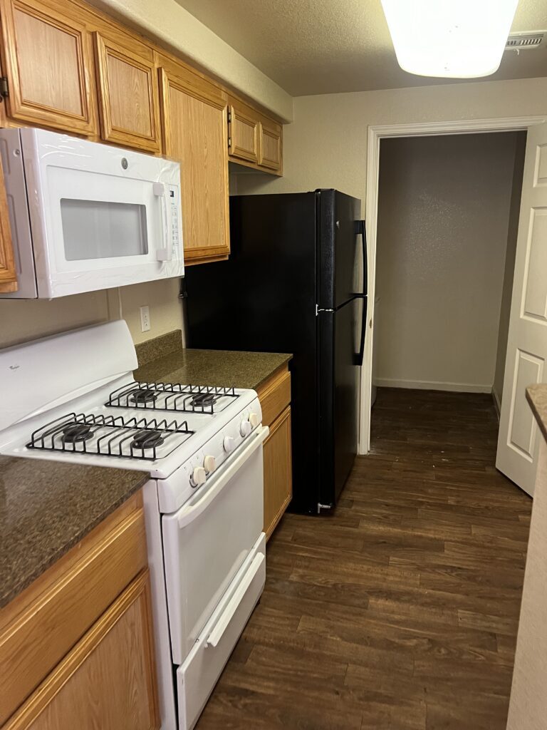 Building Photo - 10550 W Alexander Rd