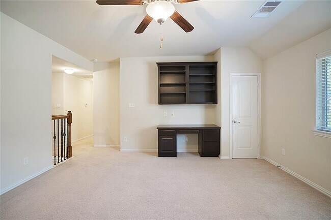 Building Photo - 103 E Jagged Ridge Cir